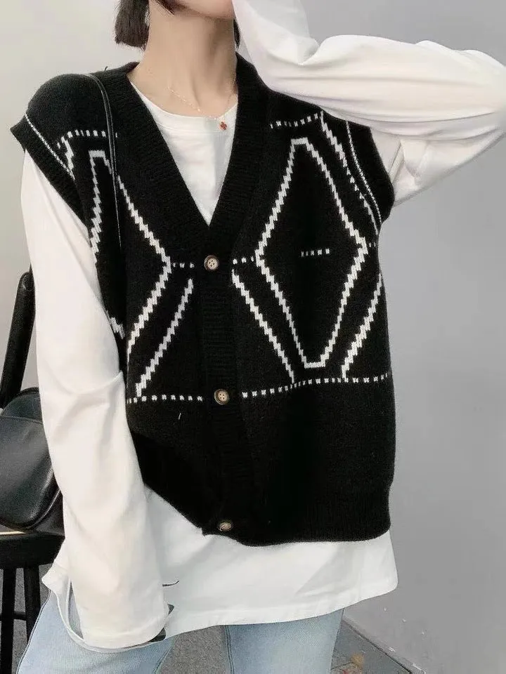 Black and white diamond lattice, single breasted cardigan, vest sleeveless vest, sweater knitted vest  1398