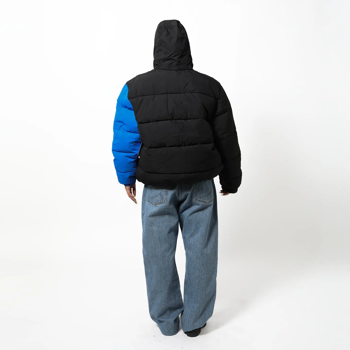 CONTRAST SLEEVE PUFFER JACKET