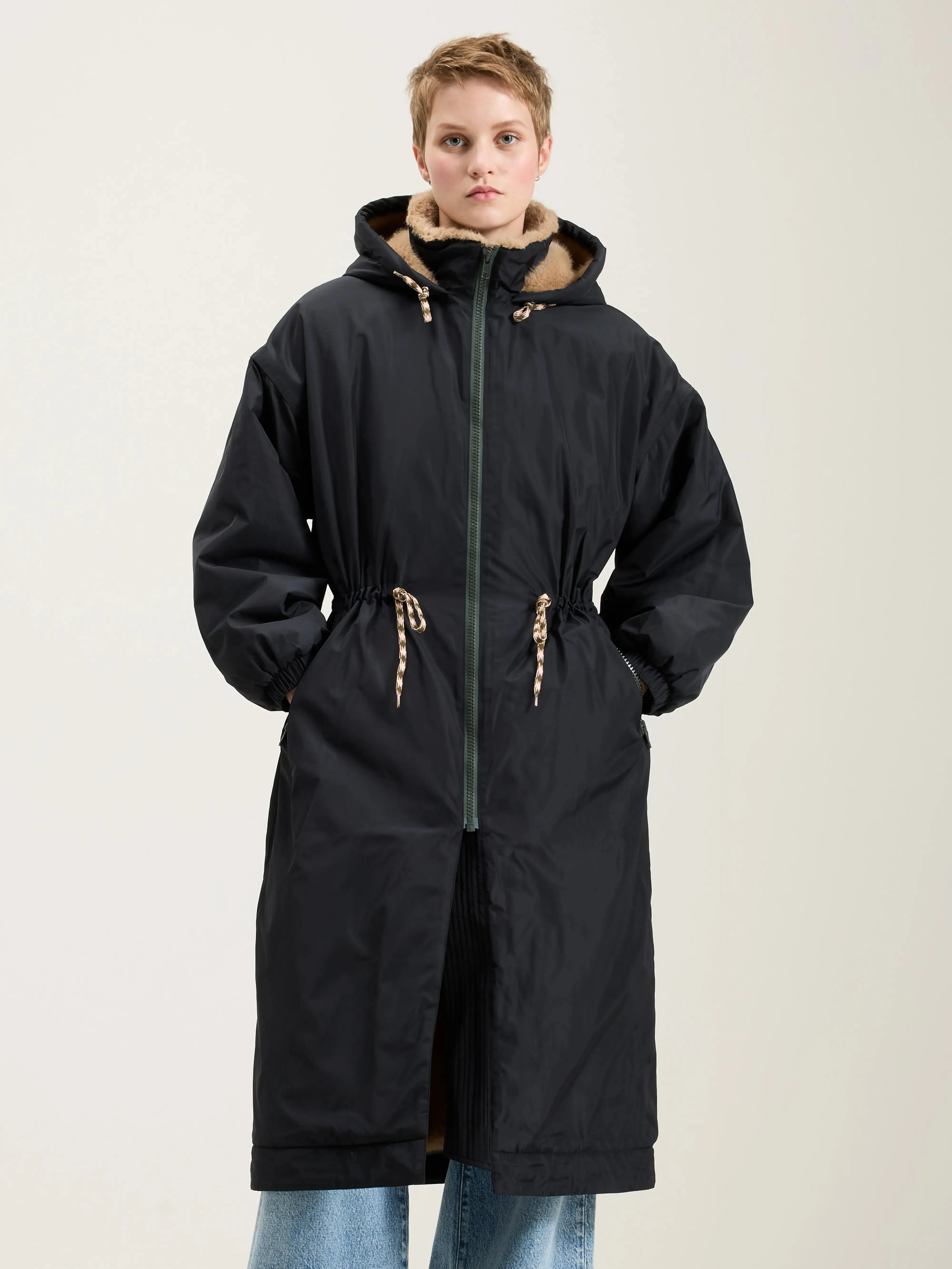 Hosfo Coat (251 / W / NAVY)