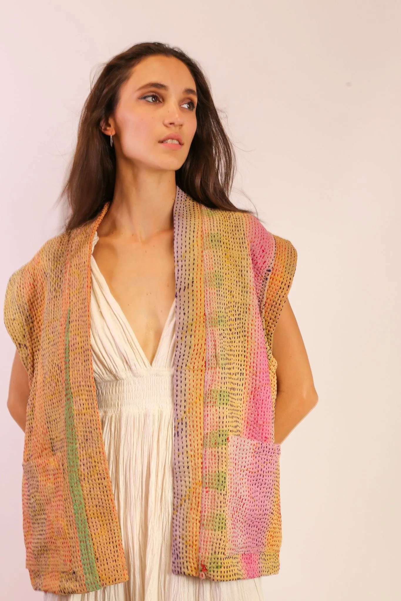 KANTHA VEST YAVAS