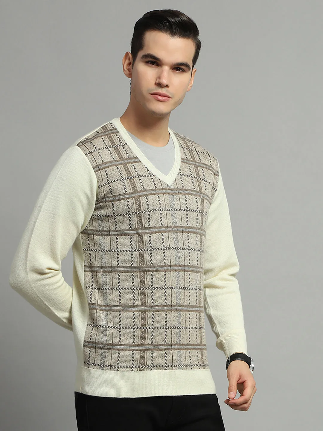 Men Cream Check V Neck Full Sleeve Pullover