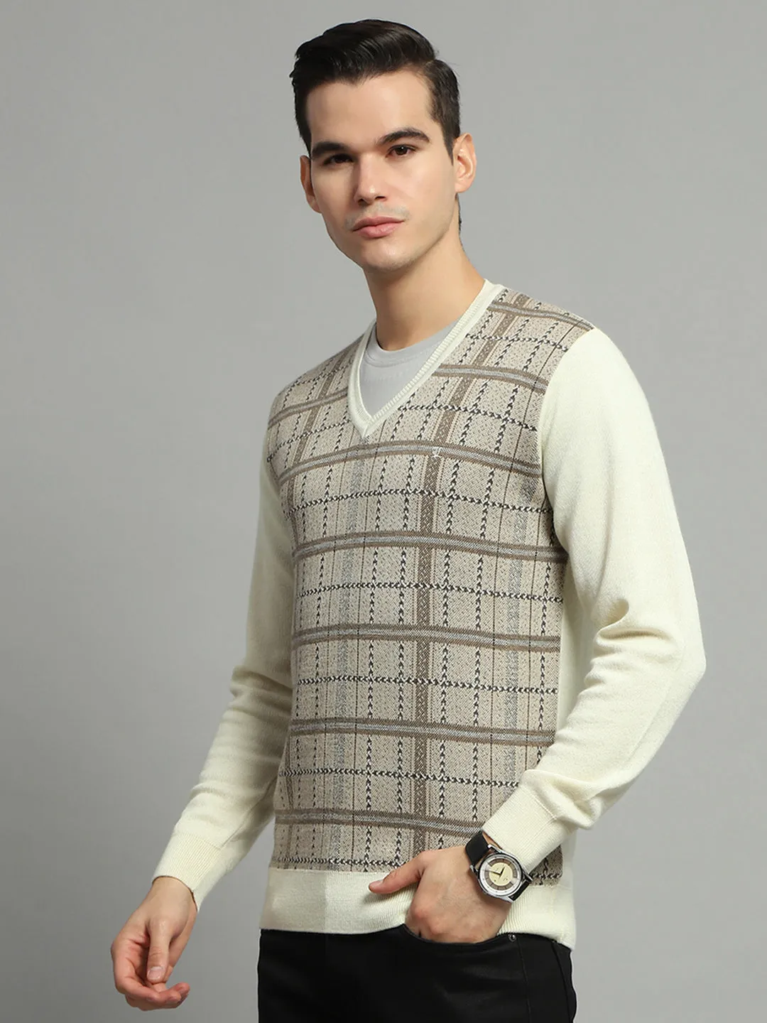 Men Cream Check V Neck Full Sleeve Pullover