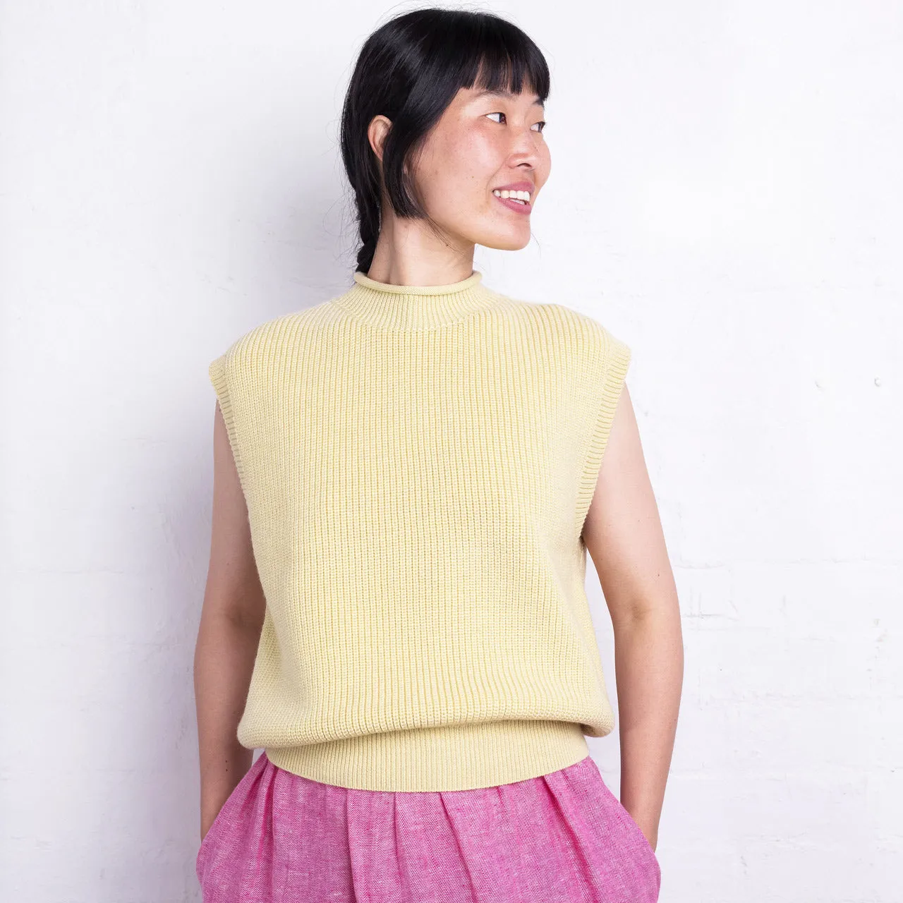 Women's Knitted Vest - 100% Merino Wool - Light Yellow (S- XL)